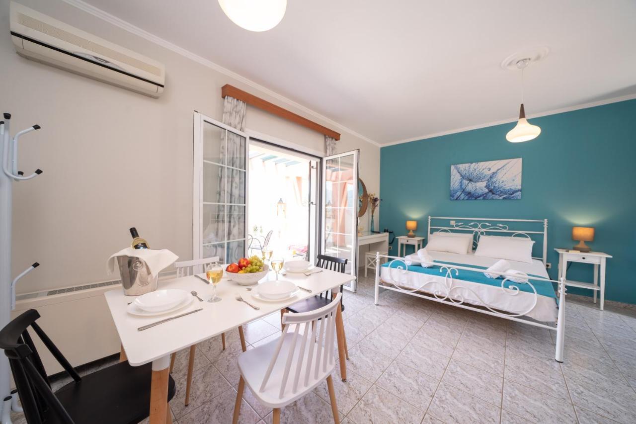 Pavlatos Apartments & Studios Сами Екстериор снимка