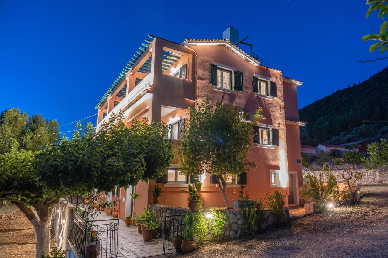 Pavlatos Apartments & Studios Сами Екстериор снимка