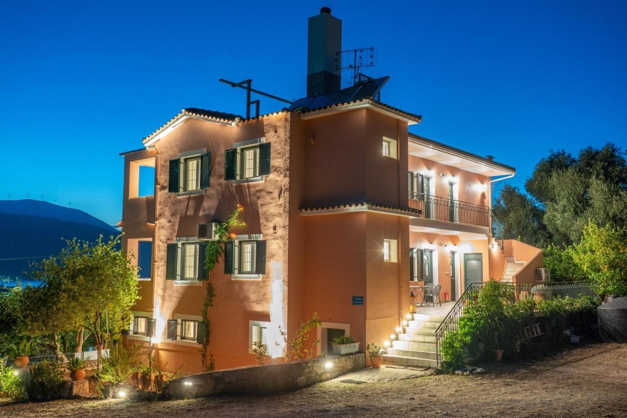 Pavlatos Apartments & Studios Сами Екстериор снимка